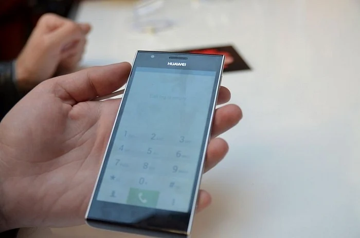 Ascend P2 de la Huawei a fost prezentat astăzi FOTO playtech.ro