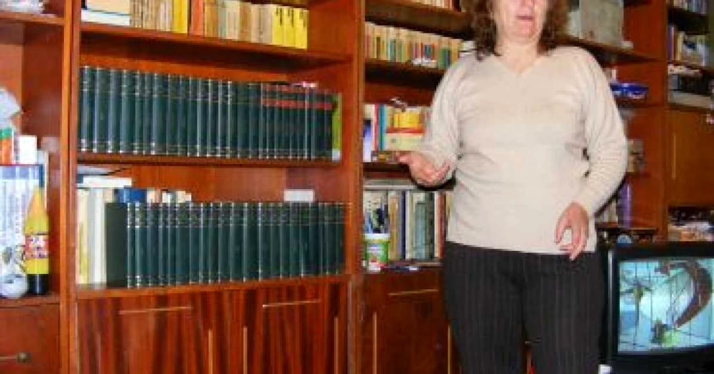Iaşi: Regiunea pe scurt/ Ieşenii şi-au umplut bibliotecile cu cărţile Adevărul