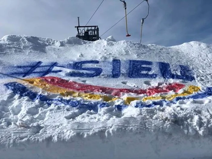 Campania „România vrea autostrăzi” şi pe domeniul schiabil Transalpina Ski Resort Foto FB Alpina Ski - Centrul inchirieri