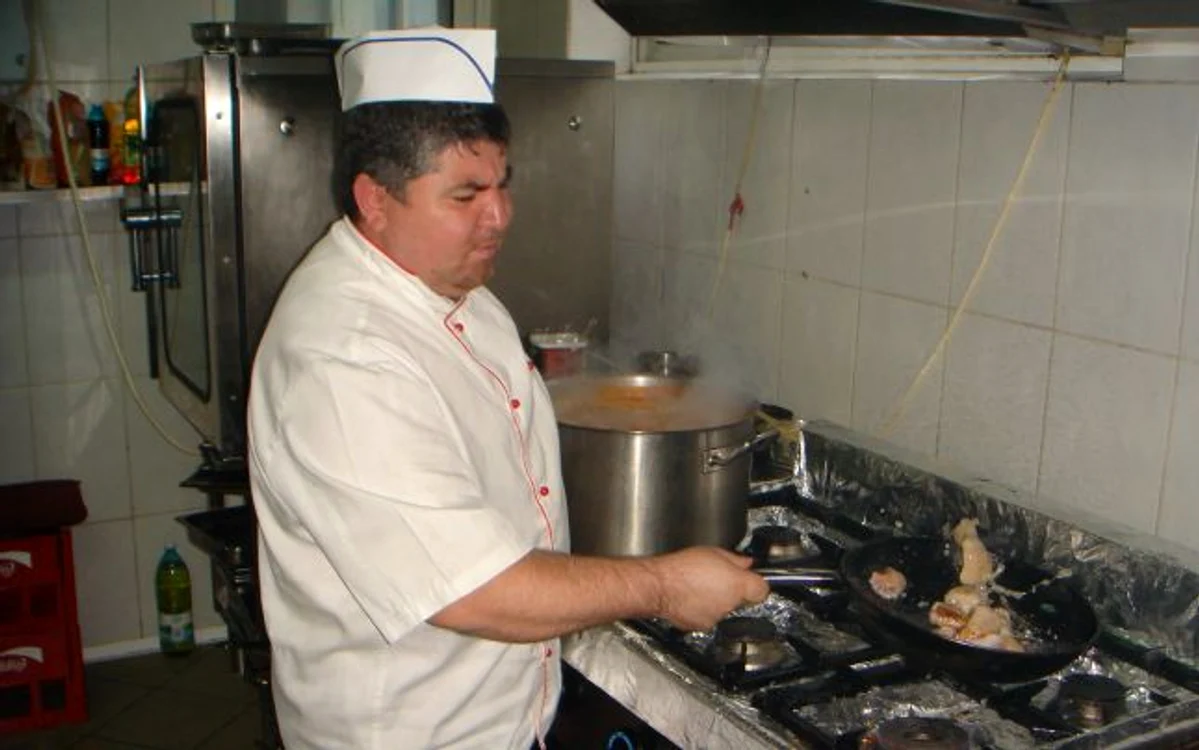 Focşani: Giovani este maestrul platoului tradiţional