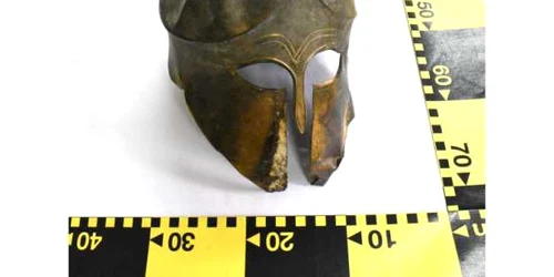 Coif vechi de 2500 de ani