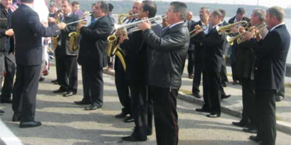 Oltenii şi Restu’ Lumii se pregătesc de start