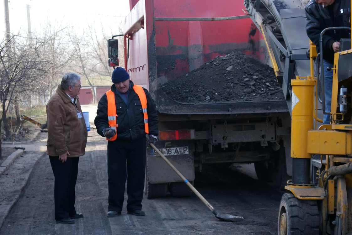 Brigada pensionarilor ingineri au ieşit astăzi pe teren 