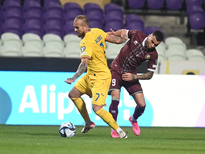Ce a făcut Denis Alibec când familia l-a sfătuit să nu revină la FCSB: „Acum e alt grup”