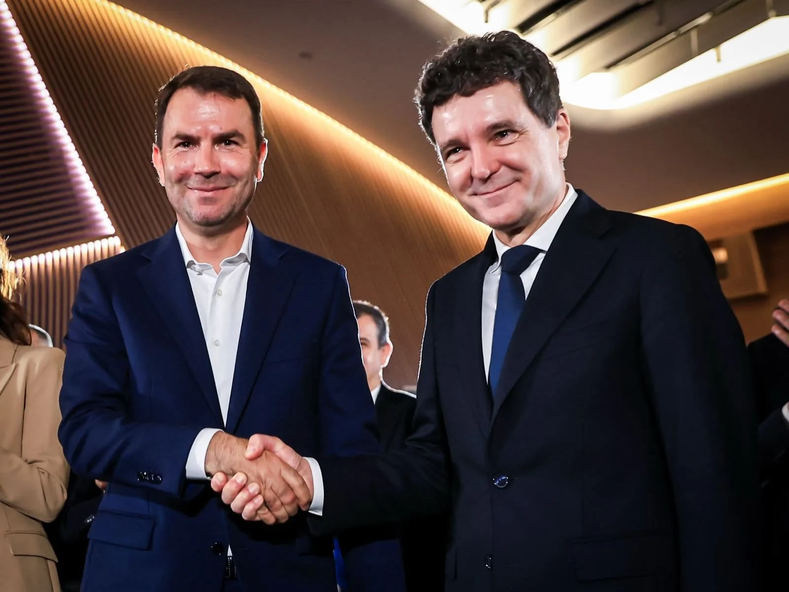 Nicușor Dan își dorește o dezbatere între candidații la Primăria Capitalei, spune un deputat USR