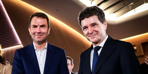 nicusor dan si drula foto usr sector 3 png