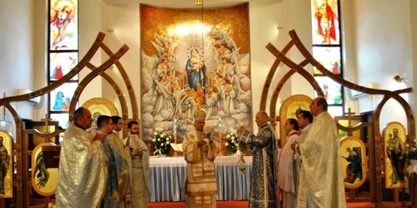 Procesiune la catolici