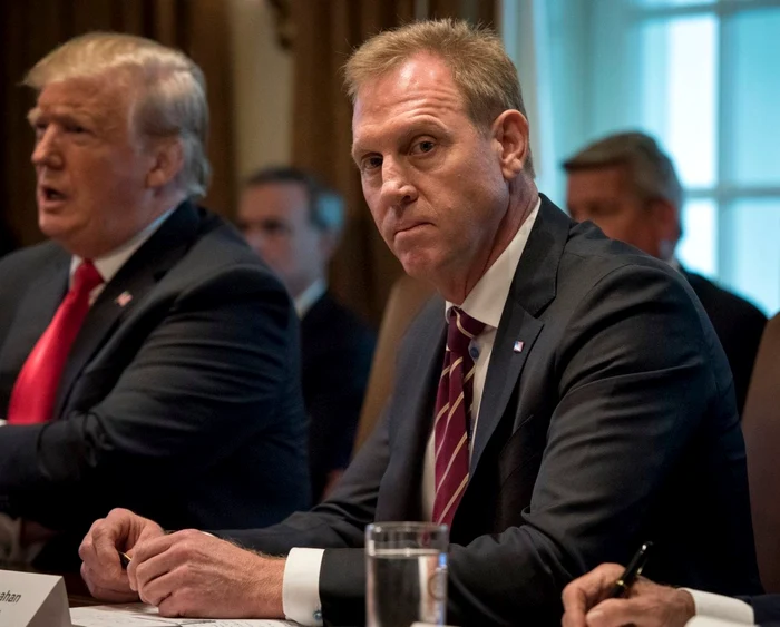 Patrick Shanahan, şeful Pentagonului, alături de Donald Trump FOTO: Washington Post