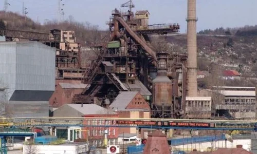 Încă o clădire din patrimoniul istoric îşi aşteaptă tăcută demolarea jpeg