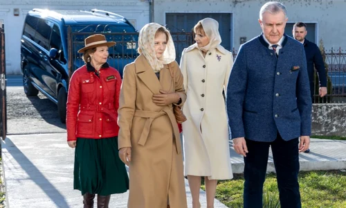 Fiicele Regelui Mihai, Margareta, Maria Sofia și Principele Radu (1) jpg