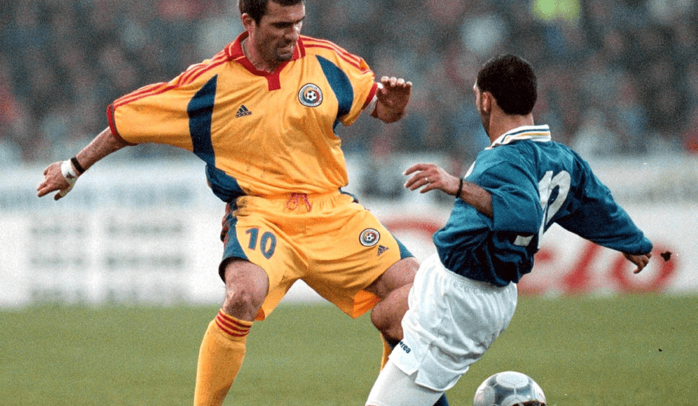 „Regele” Hagi împlinește 58 de ani. Cel mai iubit fotbalist, despre copilărie: „Jucam pe stradă, în picioarele goale”