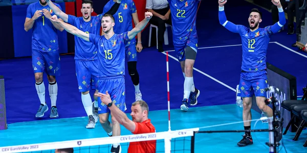 volei romania fb1 jpg