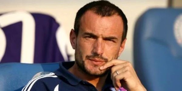 Antrenorul argeşenilor, Ionut Badea