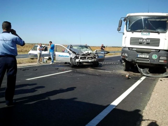 Camionul aparţine firmei Shapir