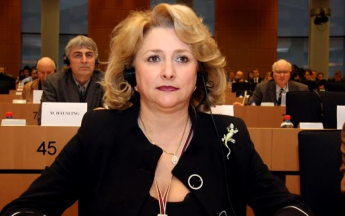 Viorica Dăncilă