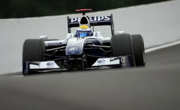 FORMULA 1: Williams şi Force India au fost reprimite în FOTA