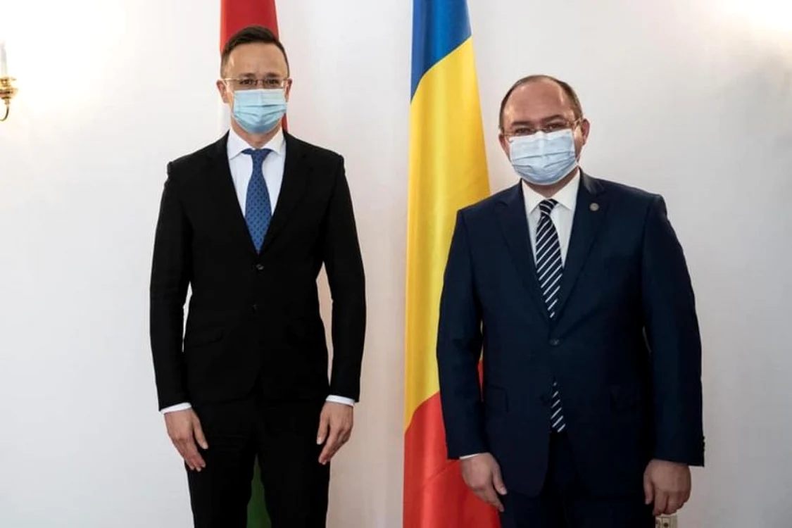Szijjártó Péter şi Bogdan Aurescu Foto: Facebook