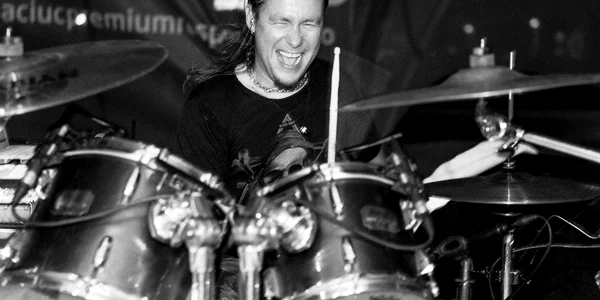 Nicu Sârghea, toboșarul trupei VUNK Foto   Vunk   Facebook jpg