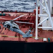 petrolier Veronica III jfif