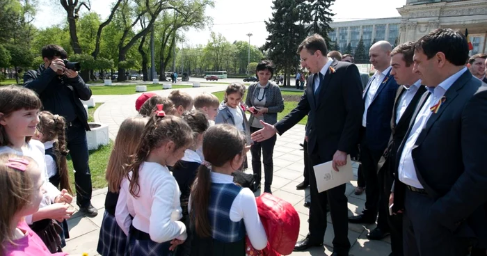 Dorin Chirtoacă a
prezentat raportul la 8 ani acitivitate şi speră la al treilea mandat. FOTO> Alexandru Tarlev