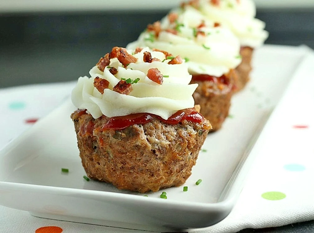 briose de carne tocata jpeg