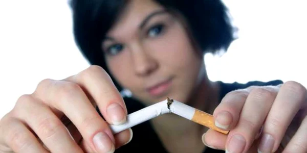 Fumătorii trec mai uşor peste sevrajul nicotinic dacă fac mişcare, potrivit unui studiu