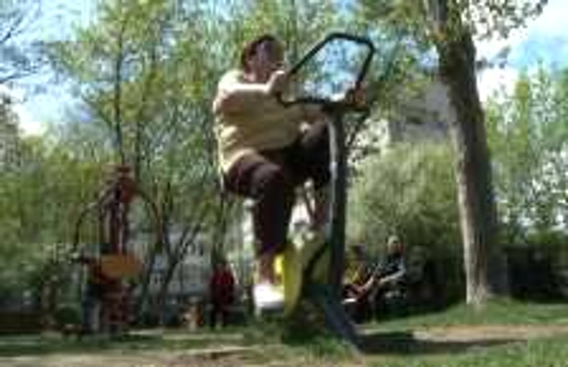 Târgoviştenii au ieşit la mişcare în parcul fitnes