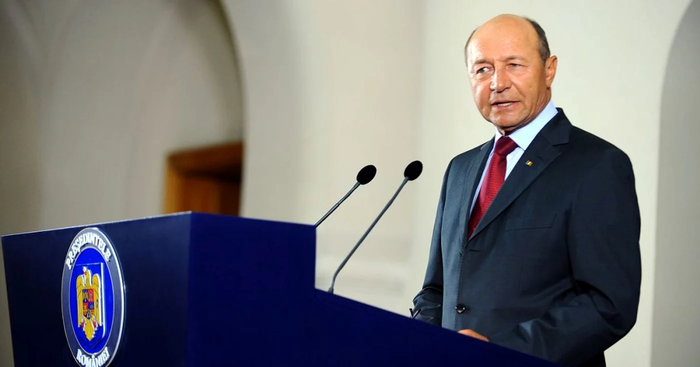 Preşedintele României, Traian Băsescu, face primul pas legal împotriva bacalaureatului profesional: retrimiterea în Parlament a legii care modifica sistemul de examene de anul acesta           FOTO: Mediafax