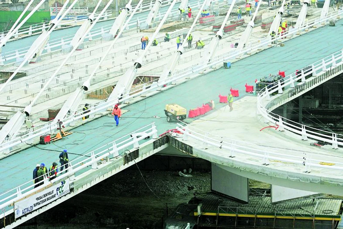 Pasajul Basarab, deschis la 1 Iunie
