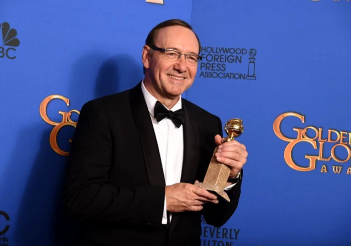 Kevin Spacey a fost premiat cu un Glob de Aur pentru rolul din „House of Cards“ FOTO AP