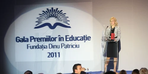 Profesorul Denis Ibadula, la Gala Premiilor în Educaţie