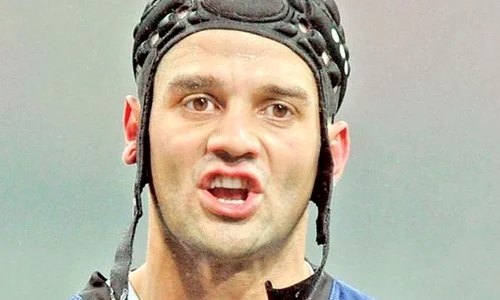 chivu17 sport chivu tifet  jpeg