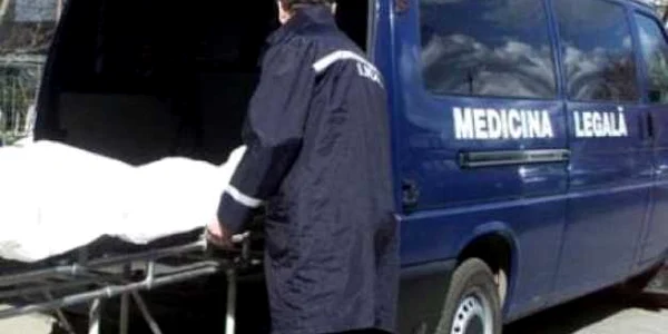 Cadavrul persoanei decedate a fost dus la SML