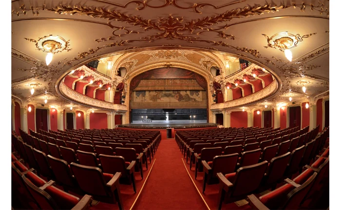 Mădălina Minculescu este asistent regie la Opera Națională IașiFoto: Facebook