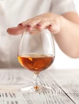alcool shutterstock 718245763 jpg