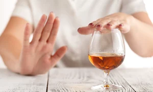 alcool   shutterstock 718245763 jpg