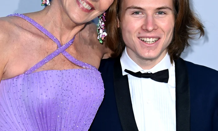 1 sharon stone si fiul jpg jpeg