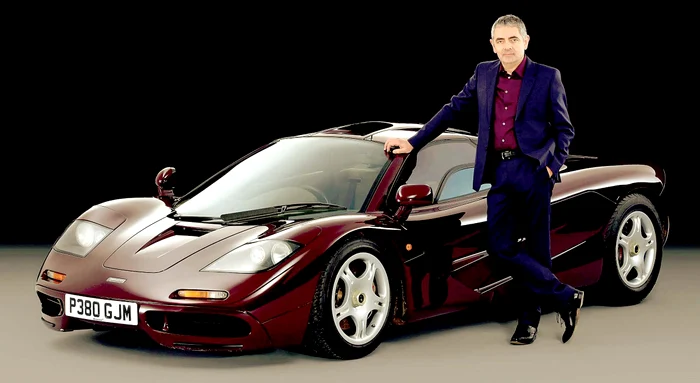 
    Rowan Atkinson s-a despărţit de bolidul McLaren F1 după 18 ani   