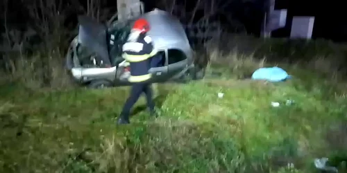 Accident mortal cu minori pe DN64 în Băbeni Vâlcea Sursă ISU Vâlcea mp4 thumbnail png