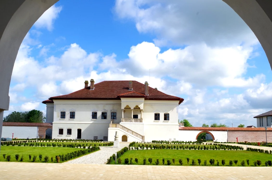 Ansamblul Palatului Brâncovenesc din Potlogi. FOTO: CJ Dâmboviţa