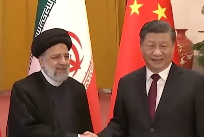 Xi Jinping a avut marți o întrevedere scu preşedintele iranian Ebrahim Raisi FOTO: Captură video