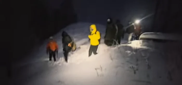 Turiștii blocați pe munte în Bucegi/FOTO: Captură video