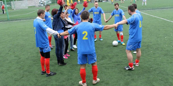 dansatori fotbalisti galati