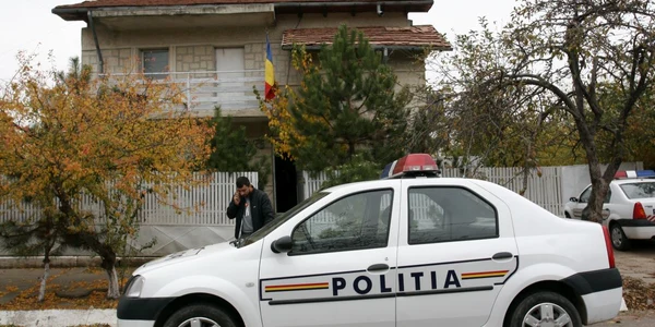 Poliţiştii caută un bărbat care a omorât un pieton