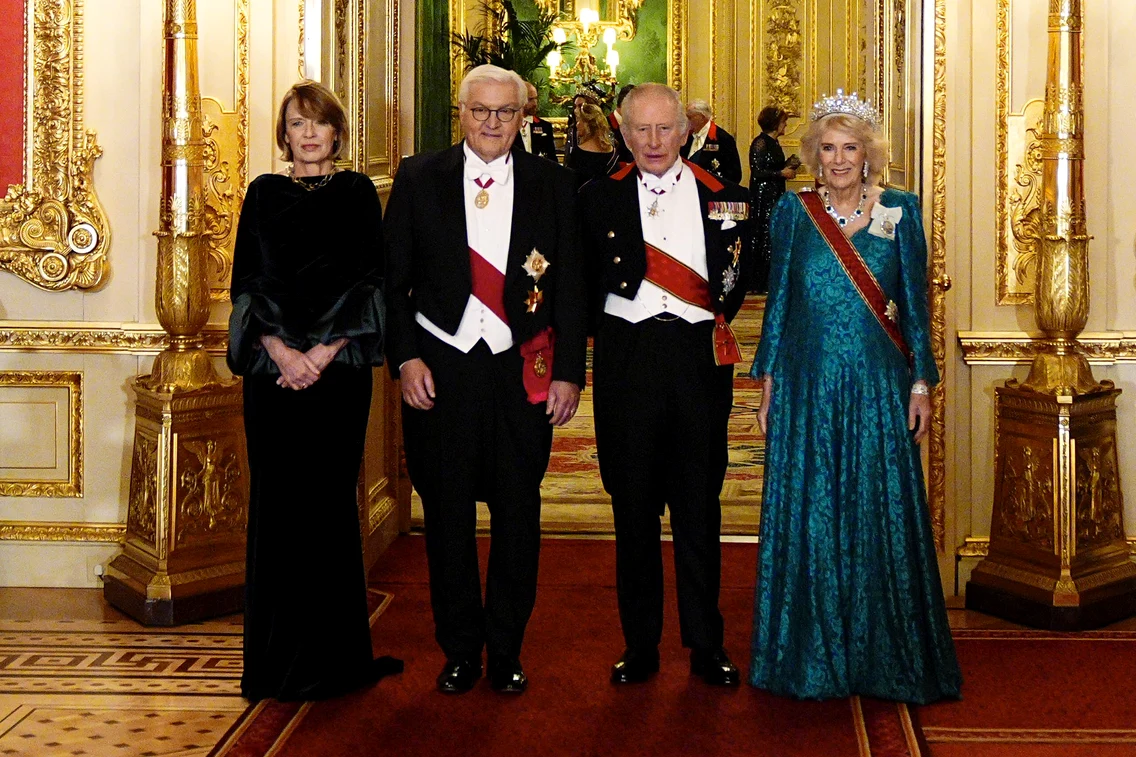 Regina Camilla și Regele Charles la banchetul de stat în cinstea președintelui german Frank Walter Steinmeier și a soției acestuia