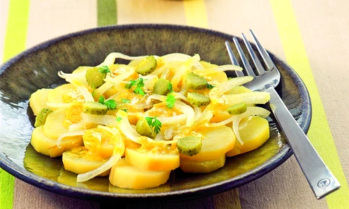salata cartofi ceapa jpeg