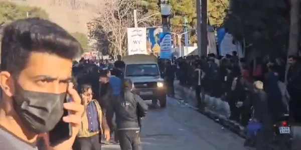 explozii iran mormant soleimani captura video x jpg