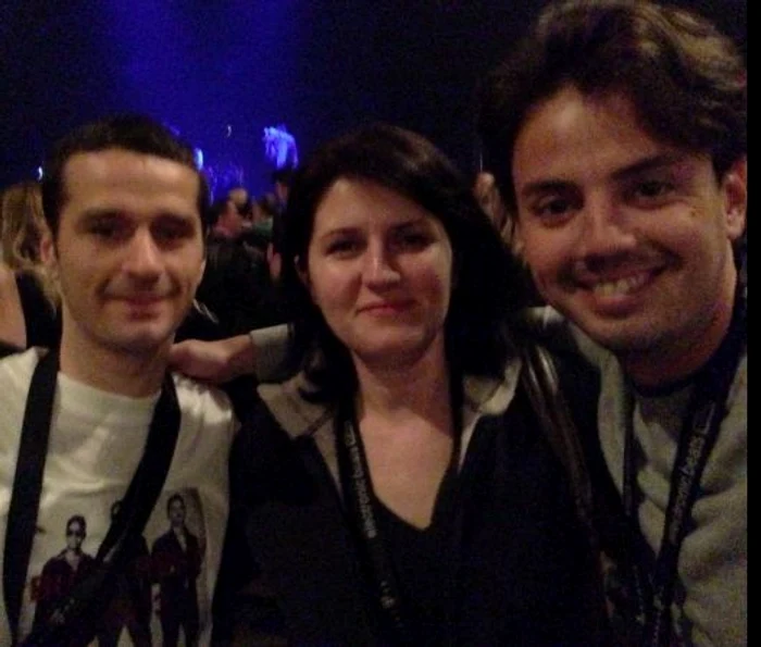 fintescu si fanii jpeg