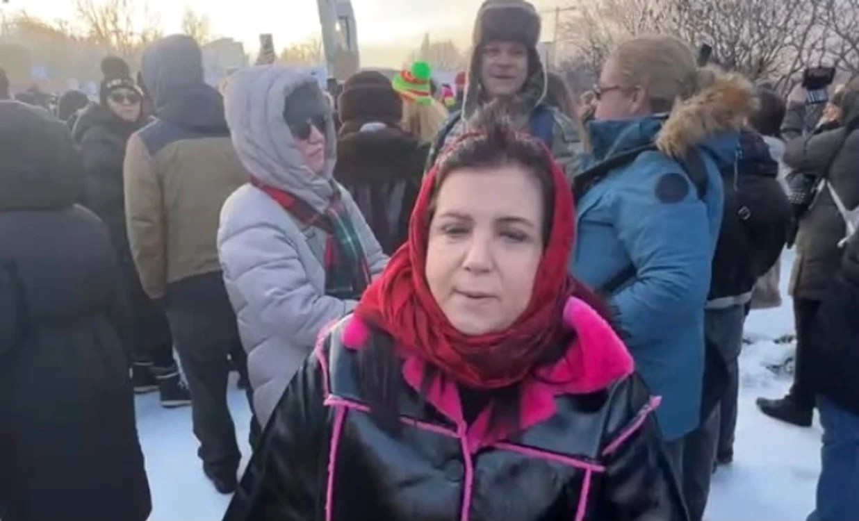 Carmen Șerban, la protestul de la București foto: Facebook 