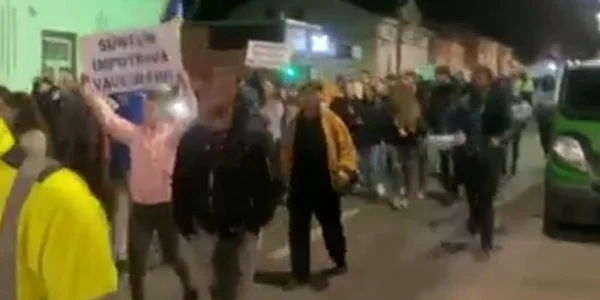 protest anti masca la Radauti